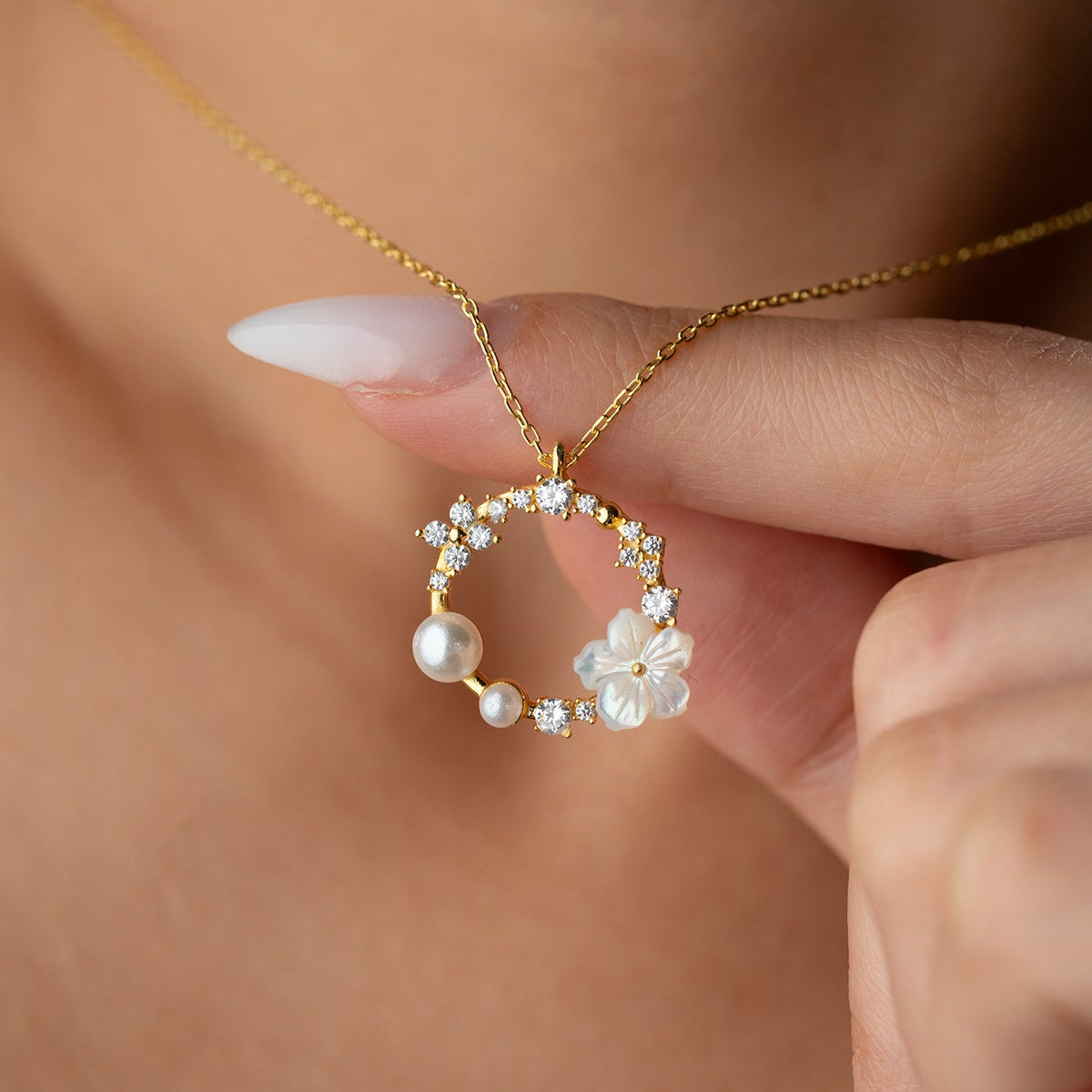 İnci ve Çiçek Detaylı Kolye - 925 Ayar Gümüş