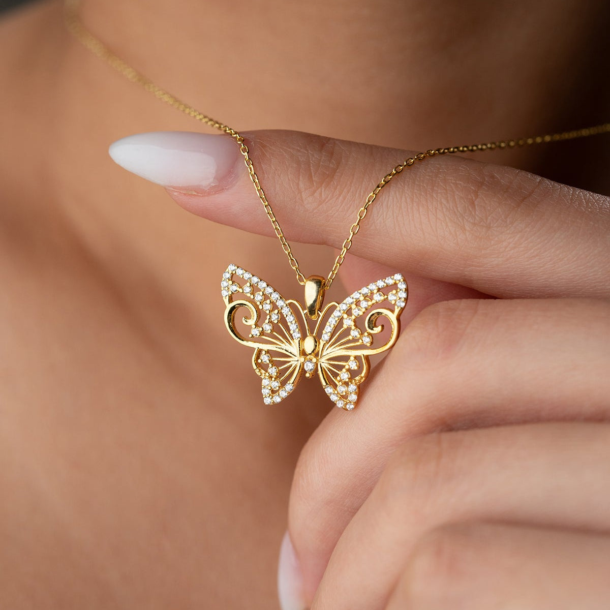 Kelebek Figürlü Kolye - 925 Ayar Gümüş