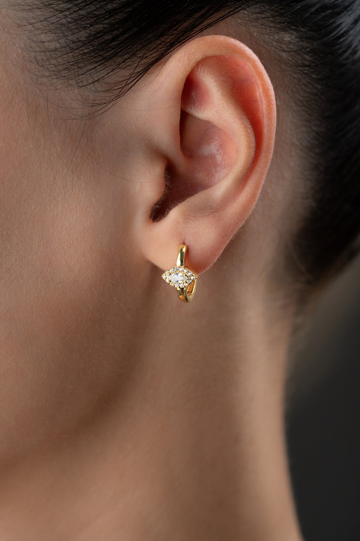 925 Sterling Silver Shuttle Stone Hoop Earring