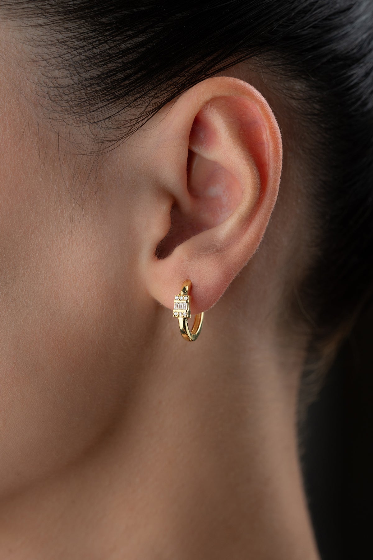 925 Sterling Silver Baguette Hoop Earring