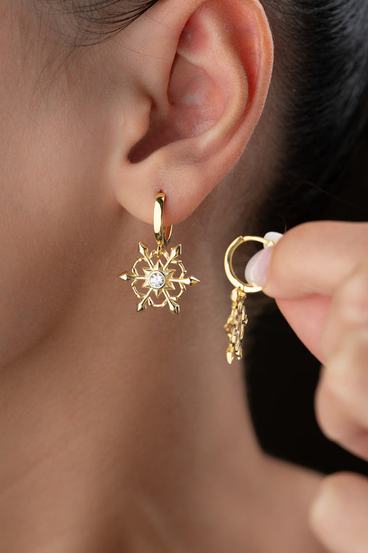 Star Figured Stone Detailed Hoop Earrings