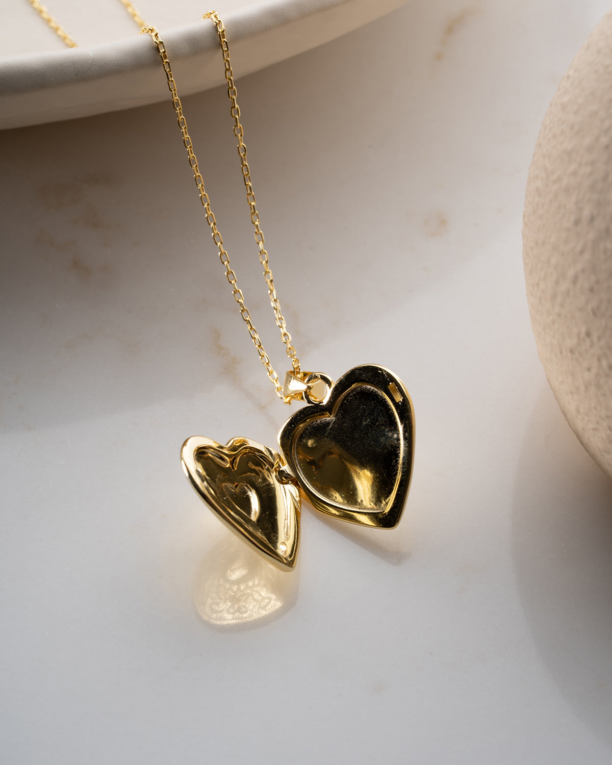 Golden Memory Kalpli Gümüş Locket Kolye