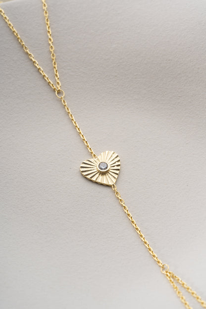 Bracelet de sahmeran détaillé en pierre de cœur