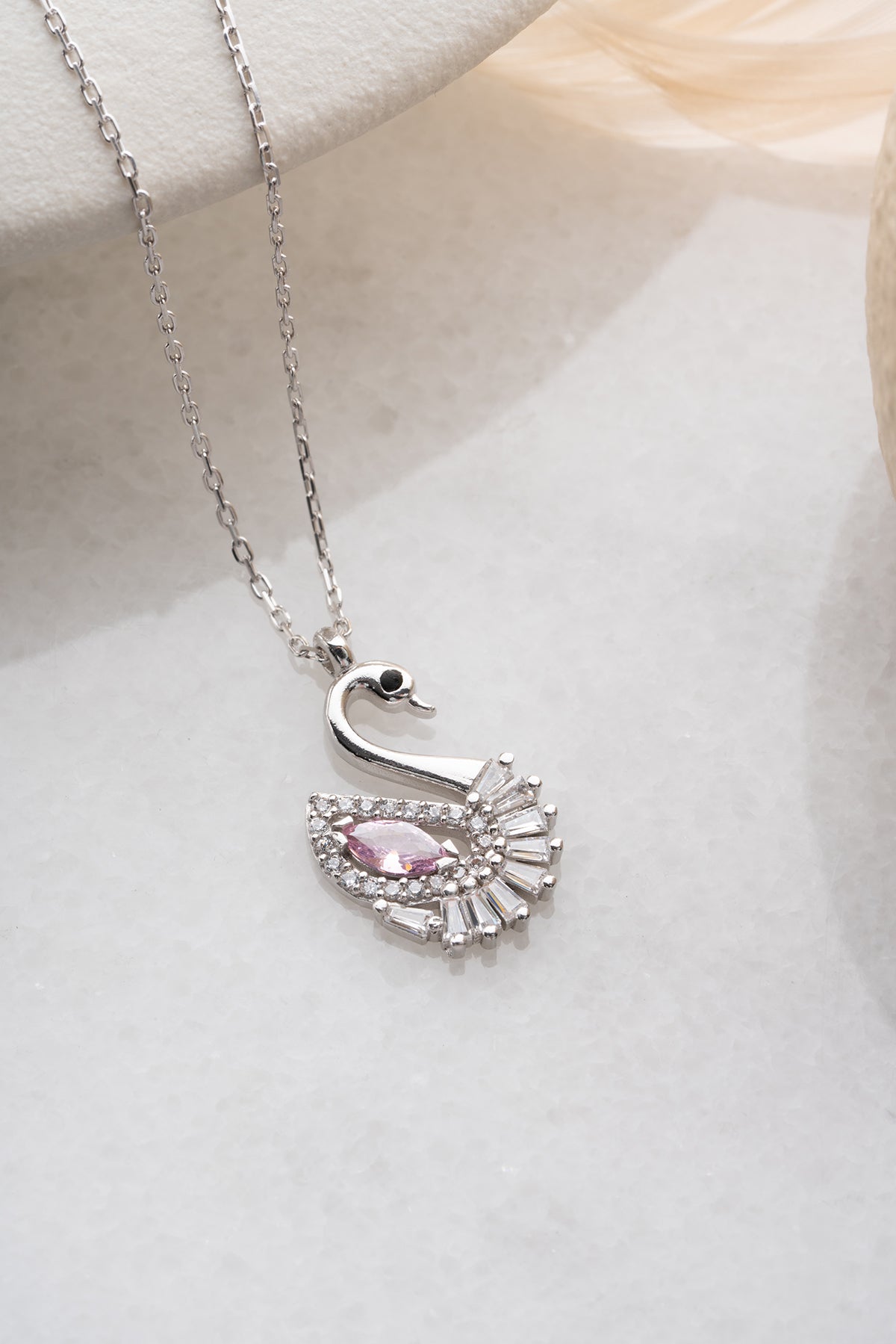 Kuğu Kolye Pembe Zirkon Taşlı | 925 Ayar Gümüş