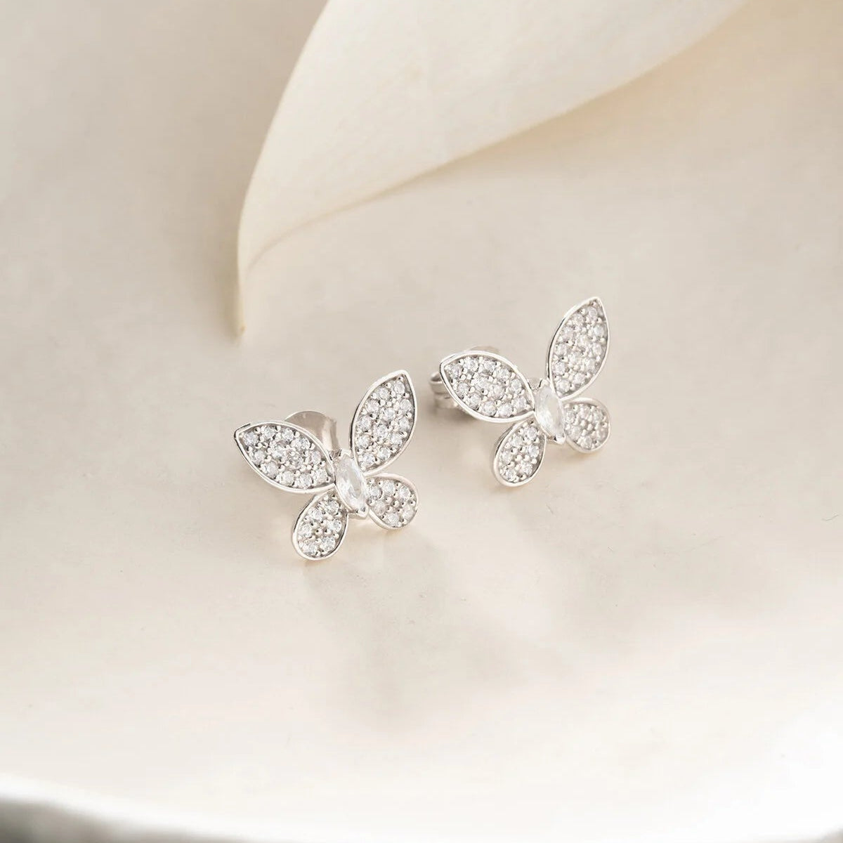 Schmetterling Ohrstecker mit Zirkonia | 925 Silber