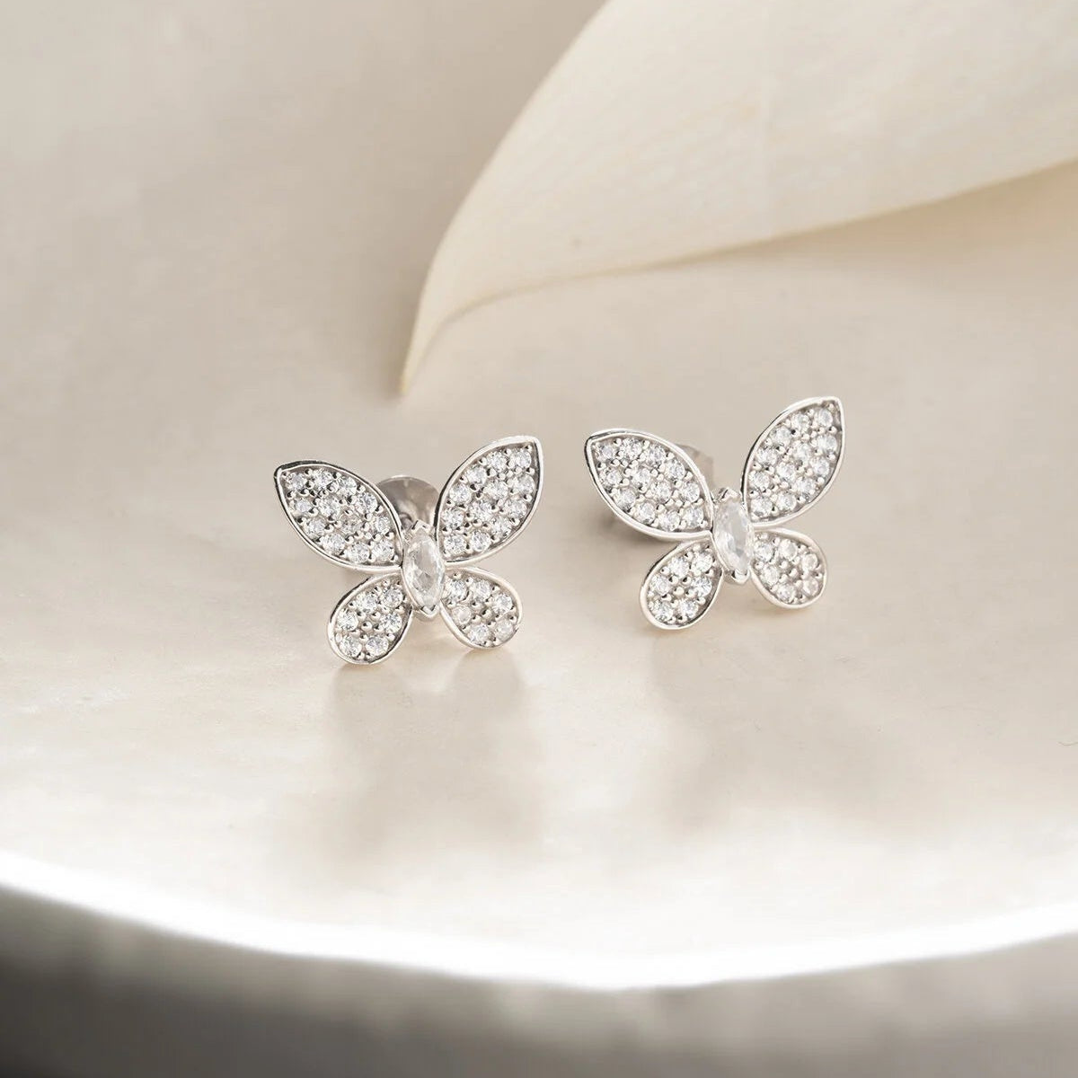 Schmetterling Ohrstecker mit Zirkonia | 925 Silber