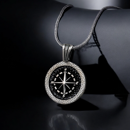 925 Ayar Gümüş Mikro Taşlı Pusula Kolye