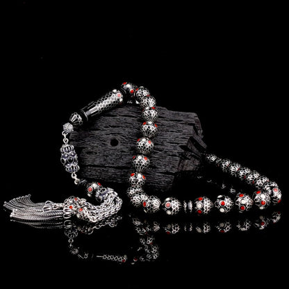 Handgefertigte Kuka-Gebetskette mit 10 mm Perlen – Silbergravur & rot-weiße Emaille

