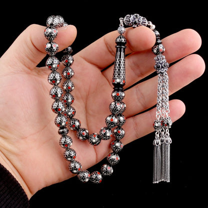 Handgefertigte Kuka-Gebetskette mit 10 mm Perlen – Silbergravur & rot-weiße Emaille

