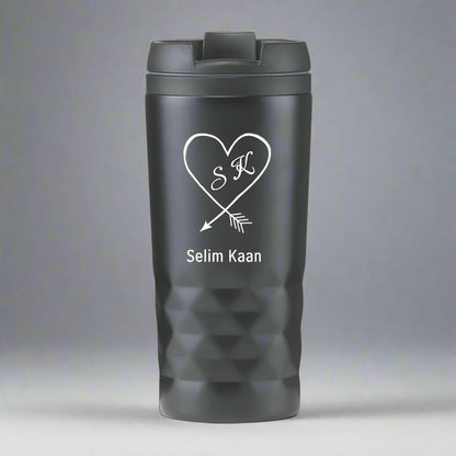 Cup thermos noir nommé personnalisé nommé