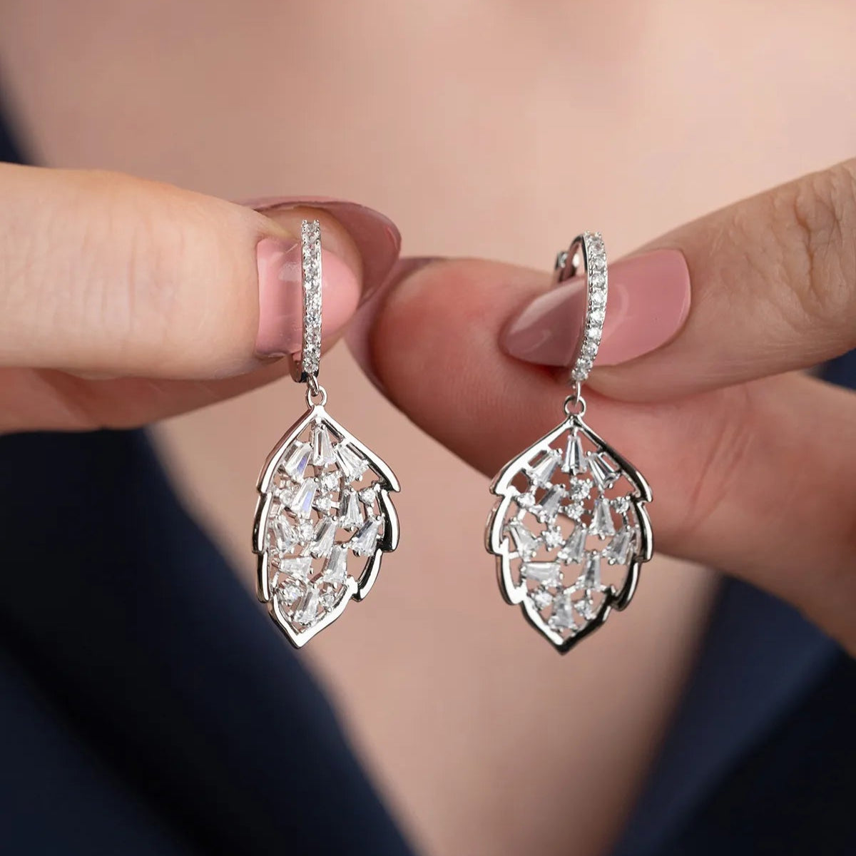 925 Sterling Silver Bagon Stone Leaf Earrings
