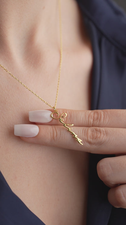 Collier en argent nommé écriture